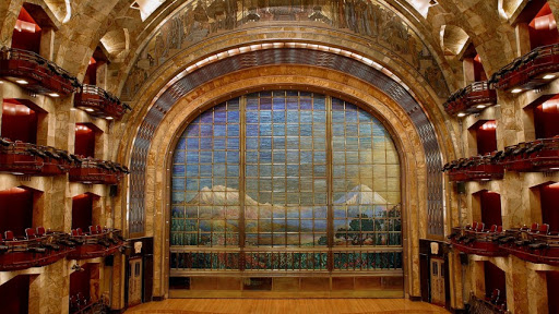 America's First Modern Craftsman: Louis Comfort Tiffany