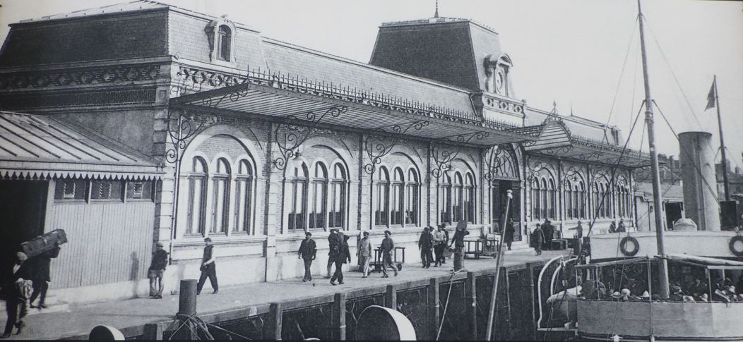 1900. Hafen Cherbourg