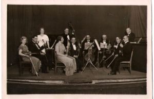 Roberto Mahler and his Orquesta Mahler around 1930 in Valdivia, Chile